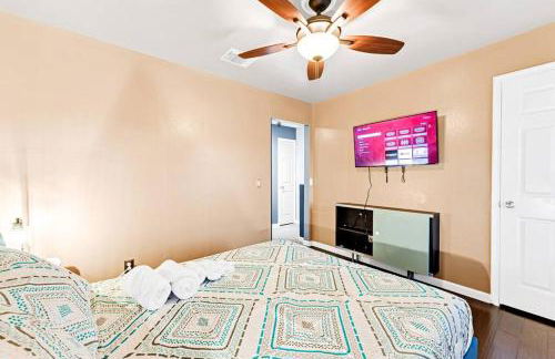 5 BR w/ Pool, close to Six flags, cowboy stadium, Globe Life field - Foto 11