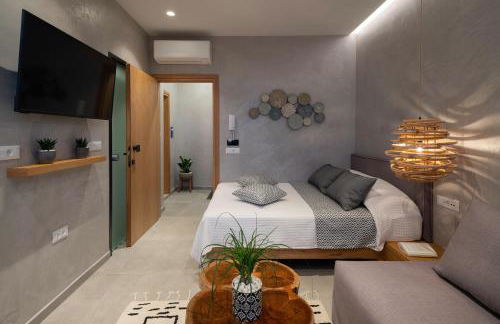 Petalo Suites - Photo 102