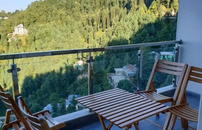 Bellevue Luxury Apartments - Photo 4