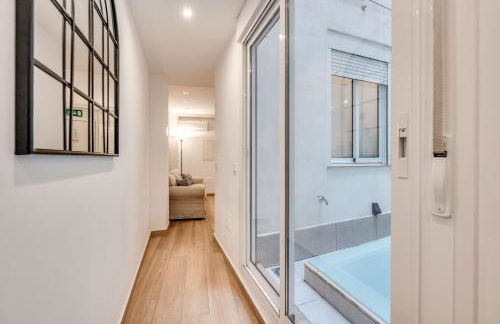 Charming Apartment in Heart of Malaga - Photo 9