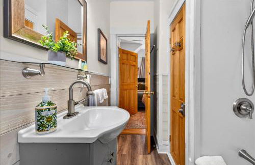 Charming 1BR Steps from Church Street - Downtown - Foto 22