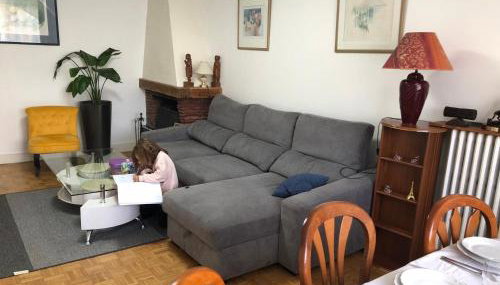 Chelles - Paris - Disneyland Marne la vallée - Foto 3