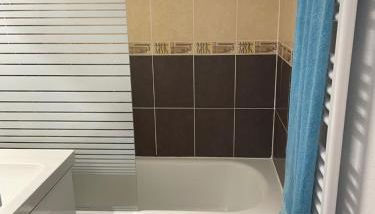 T2 DIRECT PLAGE LACANAU OCEAN 2 PISCINES PARKING TERRASSE 9m2 - Foto 2