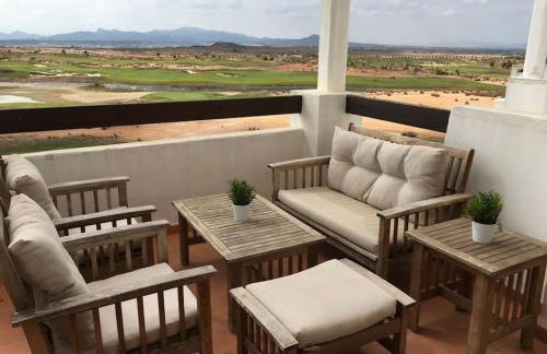 Precioso Ático en primera línea de Golf - Foto 15