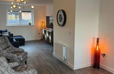 Outstanding 4-Bedroom Town House By Valore Property Services - Foto 14