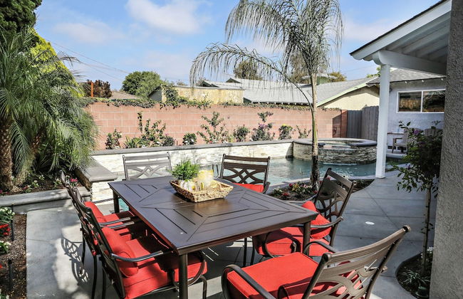 Fantastic 6 bedroom 4 bath Pool Home - Foto 1