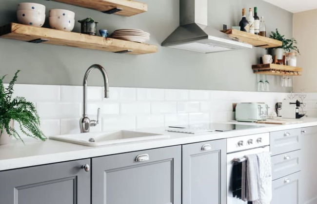 Cotswold Lodge - Photo 13