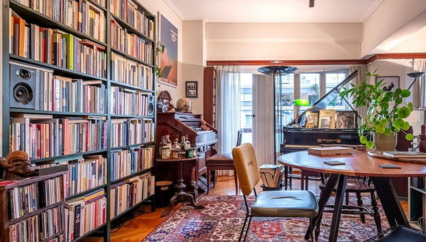 Chic 2BR Bright Penthouse With Open Wood Staircase - Foto 5, Habitación