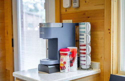 Serene Blue Ridge Mountain Stay in Luxe Tiny Home - Foto 7