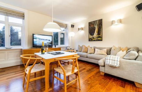 Latterbarrow - Photo 1