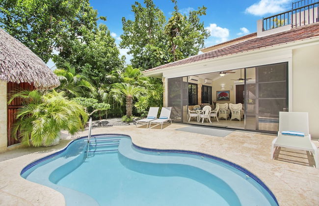 Beautiful Villa Tortuga at Puntacana Resort Club Pool Garden Golf Cart Maid - Photo 4