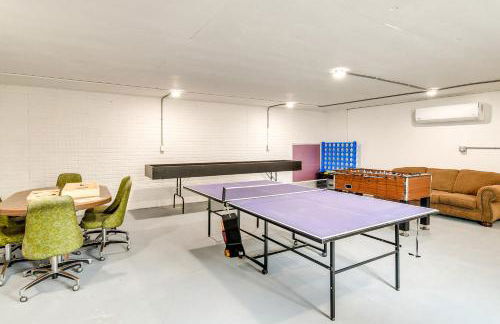 Riverfront Cabin Near Dtwn Pella with Game Room! - Foto 21