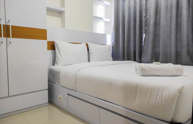 Homey and Comfy 2BR at Vida View Apartment - Foto 1