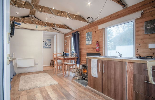 The Lodge - 1 Bedroom - Freshwest Beach Retreat - Photo 10