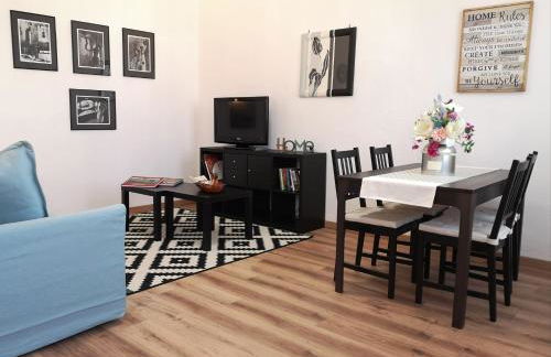 AT HOME IN CREMONA - Foto 1