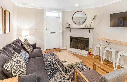 Lynwood Collection on Forsyth 11B by Lucky Savannah - Foto 2