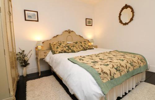 Harbour Cottage - Photo 16