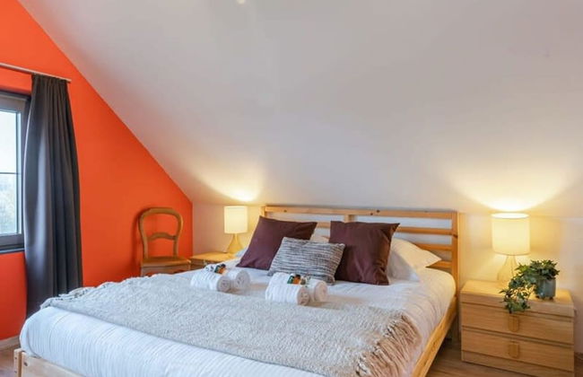 Rustic Family Holiday Home for up to 8 People Located in the Green of the Countryside - Foto 8