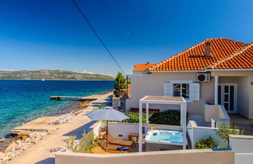 Family friendly seaside apartments Iz, Iz - 22025 - Foto 2