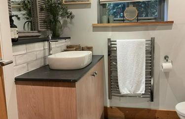 Cozy Cottage Retreat in Surrey Hills - Foto 7