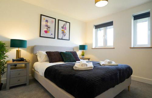 Moonlight Lodge - 4 bedroom Barn with Hot Tub! - Foto 28