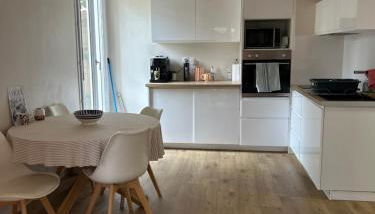 Cosy Rez de jardin - Clim & Parking - Foto 3