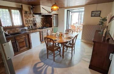 L'échappée authentique- Maison centre-ville- véranda climatisée-jardin - Photo 21