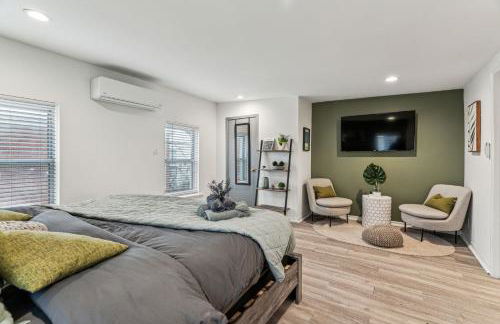 Luxurious couples suite KING BED, romantic, central, wifi - Foto 5