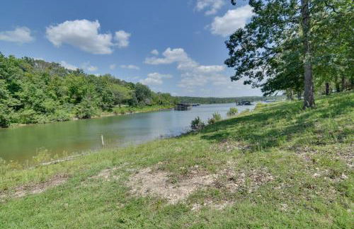 Charming Studio with Pool and Table Rock Lake Access! - Foto 28