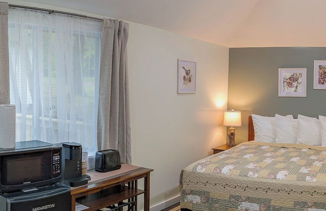 Hinckleys Dreamwood Cottages - Photo 52