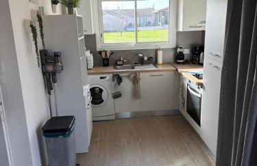 Gite De La Fontaine Avec Jaccuzi - Foto 21