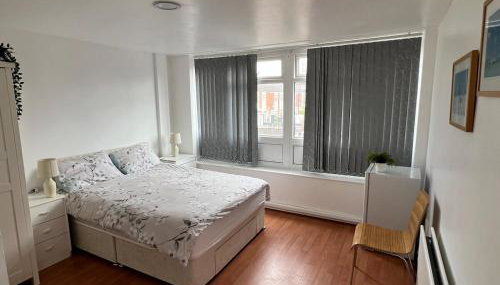 Luxury 4 Bed 3 bath 6 mins from City Renter - Foto 4