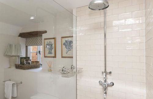 NEW - The Nook by The Butler Collection - Foto 28