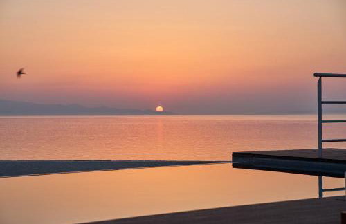 Blue Armonia Villa featuring SaltWater Heated Pool By KB Hospitality - Foto 1