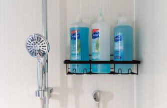 Sunny Modern Loft Montrose Beach Rooftop WFH Gym - Photo 18