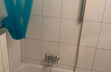 Ganze Apartment in Saarbrücken City - Foto 18