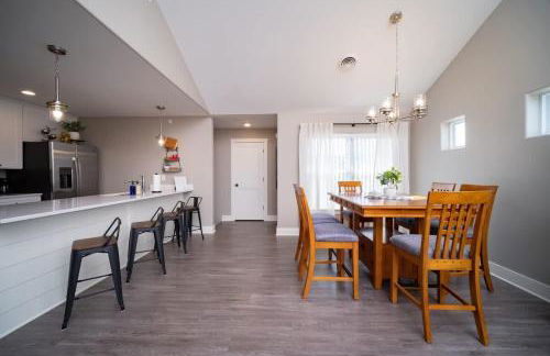 Spacious 2 bed Condo with Office - Foto 9