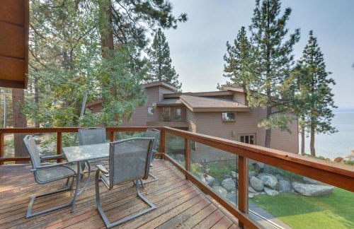 Deck and Beach Access Lake Tahoe Shoreside Retreat! - Foto 17