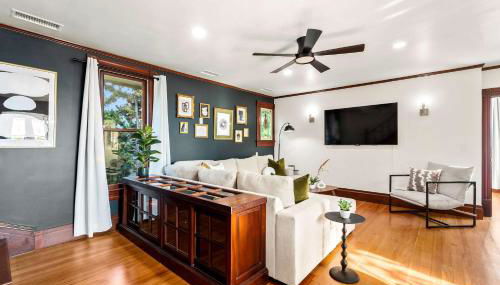 Top 2 Floors Historic Mansion Game Room City Views - Foto 4