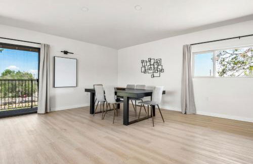 Luxury 6BR Retreat Fast WIFI, Dedicated Workspaces - Foto 3