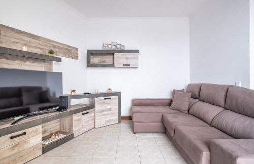 The Balcony - By Wehost - Foto 3