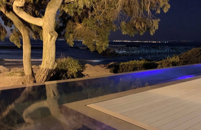 Beach Tower House Luxury Beachfront Villa - Photo 23