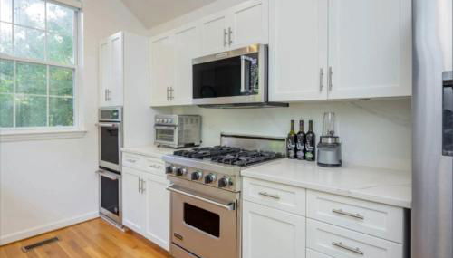 Villa Baloch- w/ Sparkling heated pool - Foto 5, stove