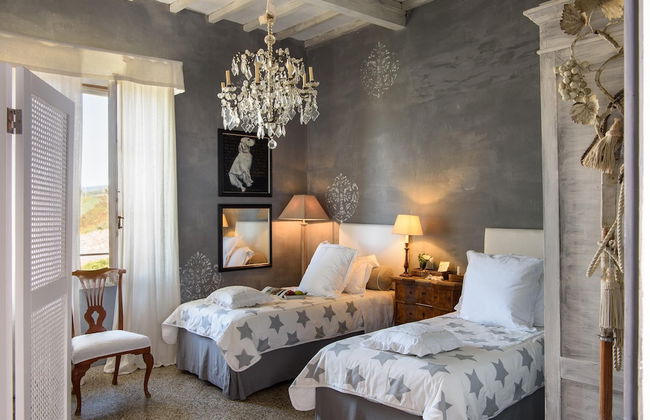 Large Beautiful Villa in Tuscan Hills of Chianti Stunning Gardens and Large Pool - Foto 34