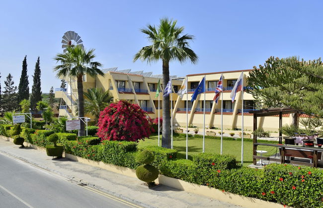 Napa Prince Hotel Apartments - Foto 1