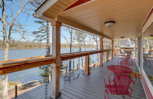 Lake Dardanelle Home with Dock! Fish On-Site - Foto 24