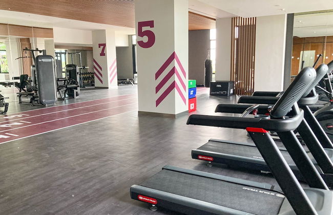 Stylish Studio Apartment Connected to Ciputra World Mall at The Vertu - Foto 13