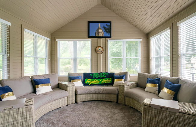 Modern Home Just 10 Mins to Notre Dame 18384 - Foto 2