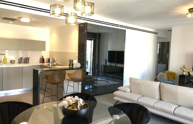 New Luxurious 2BR front old city Legacy - Photo 10