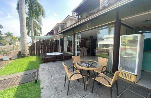 Casa com deck navegável e jacuzzi em Angra dos Reis RJ - Praia da Ribeira - Foto 3